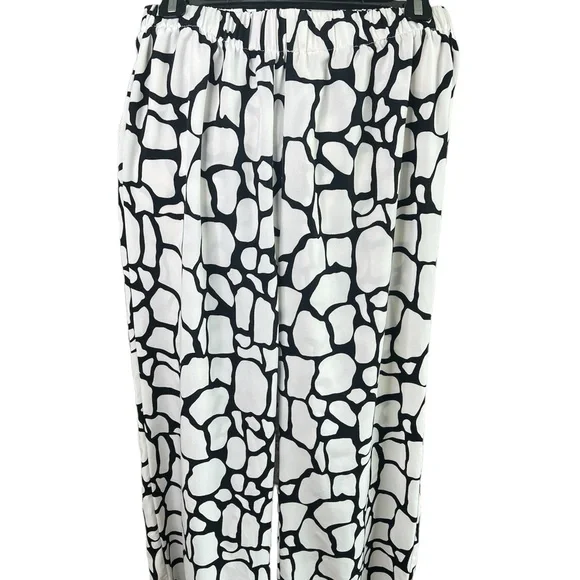 Women pants suits Allover print halter elegant Set.Sleeveless size Medium. - Picture 8 of 8